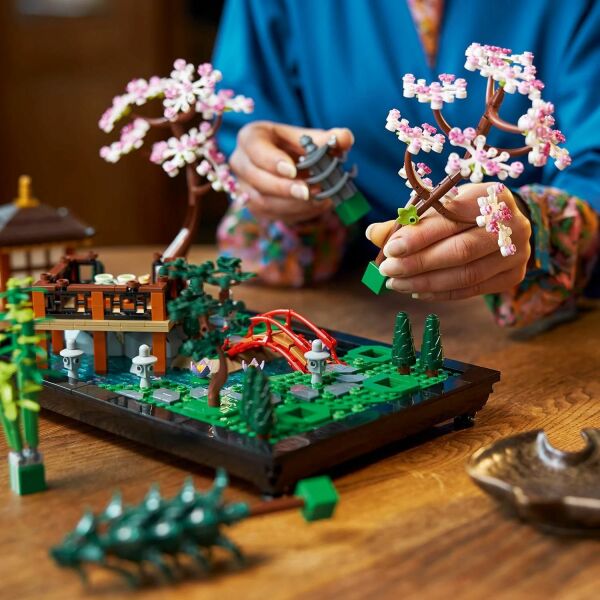 Lego Icons Huzurlu Bahçe 10315