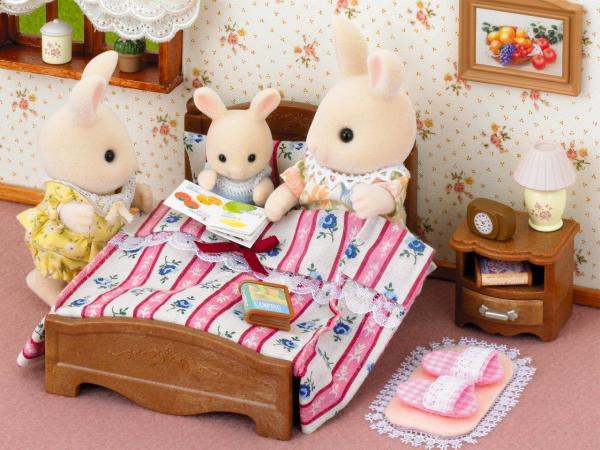 Adore Sylvanian Families 2 Kişilik Yatak Seti 5019