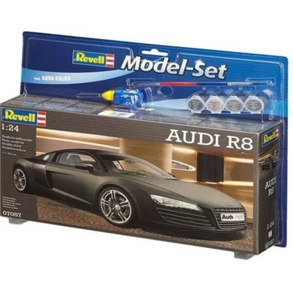Adore Revell Audi R8 67057