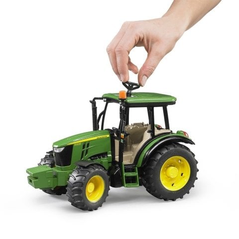 Bruder Jhon Deere 5115M Traktör BR02106