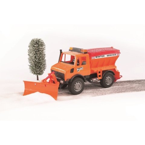 Bruder M.Benz Unimog Kar Temizleme Ve Tuzlama BR02572