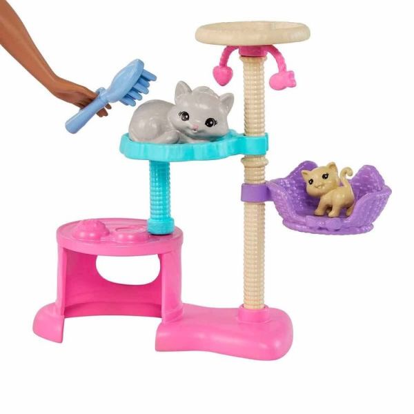 Mattel Barbie ve Yavru Kedileri Oyun Seti HHB70